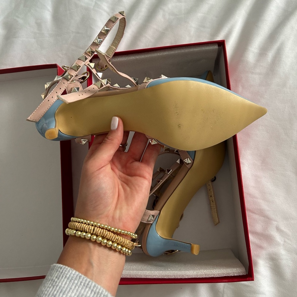 Valentino Heels - Picture 4 of 7